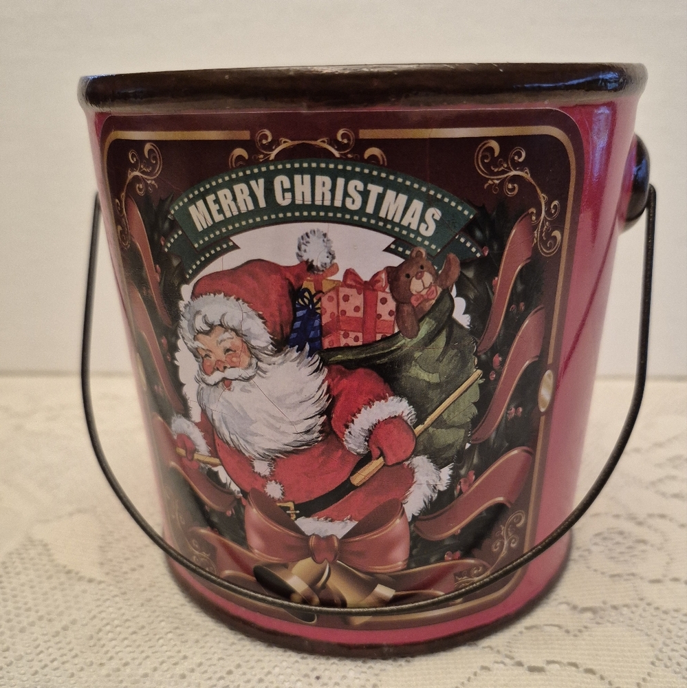 GANZ Festive Santa Ceramic Bucket - Red and Green